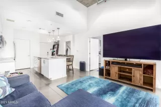 Photo #5: 6315842 Listing 