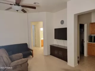 Photo #5: 6315947 Listing