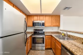 Photo #5: 6316002 Listing