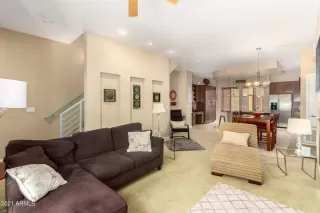 Photo #6: 6316056 Listing