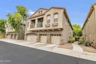 Photo #3: 6316058 Listing