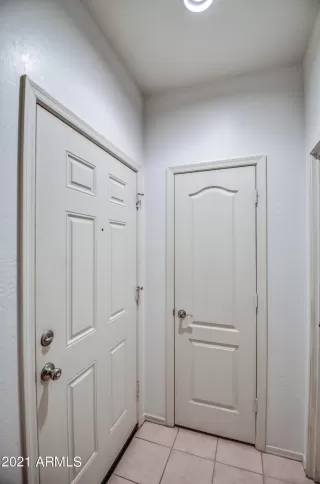 Photo #5: 6316058 Listing