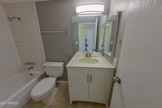 Photo #5: 6316166 Listing 