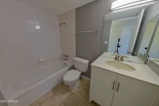 Photo #6: 6316166 Listing 