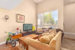 Photo #3: 6316212 Listing