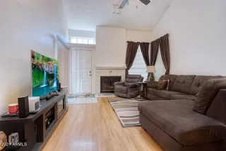 Photo #2: 6316280 Listing