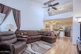 Photo #3: 6316280 Listing