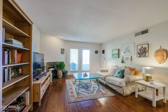 MLS: 6316379 Condo For Sale