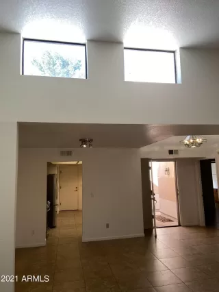 Photo #4: 6316380 Listing