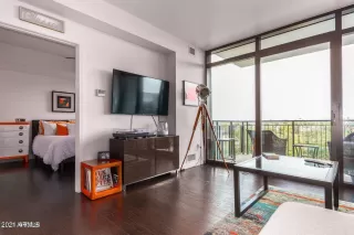 Photo #2: 6316639 Listing