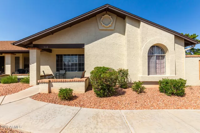 MLS: 6316666 Condo For Sale