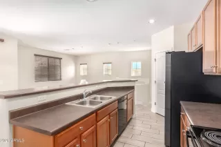 Photo #3: 6316681 Listing