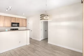 Photo #5: 6316681 Listing