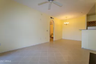 Photo #6: 6316731 Listing