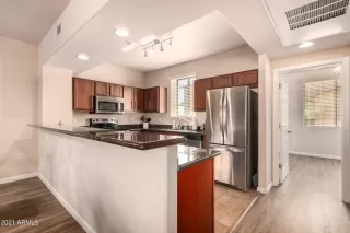 Photo #3: 6316868 Listing