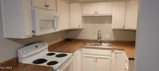 Photo #3: 6316902 Listing