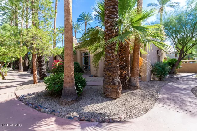 MLS: 6316933 Condo For Sale