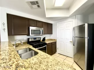 Photo #3: 6316938 Listing