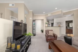 Photo #4: 6316955 Listing 