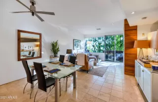 Photo #4: 6317189 Listing