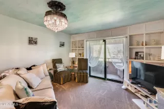 Photo #3: 6317273 Listing