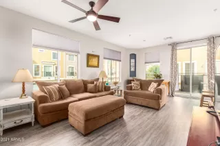 Photo #4: 6317274 Listing