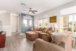 Photo #6: 6317274 Listing