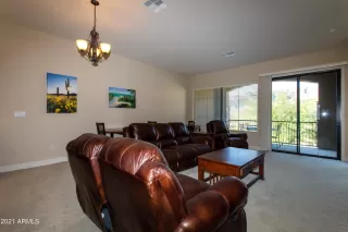 Photo #6: 6317342 Listing 