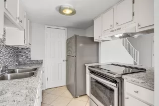 Photo #1: 6317363 Listing 