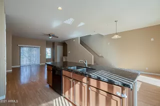 Photo #3: 6317490 Listing 