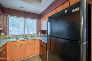 Photo #4: 6317502 Listing