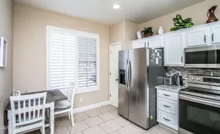 Photo #6: 6317605 Listing