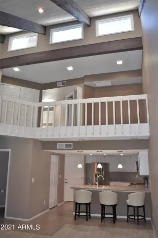 Photo #2: 6317607 Listing