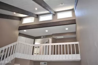 Photo #5: 6317607 Listing