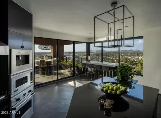 Photo #4: 6317610 Listing