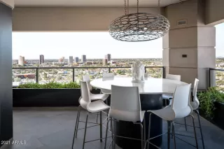 Photo #6: 6317610 Listing