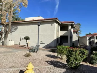 Photo #2: 6317614 Listing 