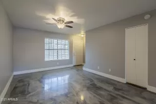 Photo #4: 6317704 Listing