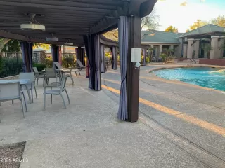 Photo #5: 6317929 Listing