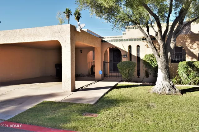 MLS: 6318250 Condo For Sale