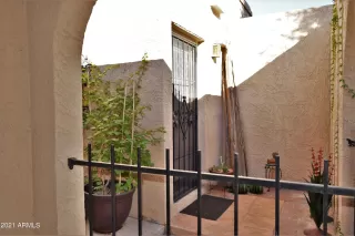 Photo #2: 6318250 Listing 