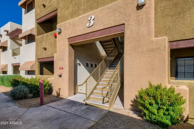 MLS: 6318360 Condo For Sale