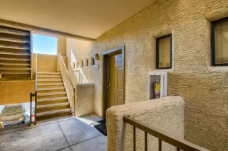 Photo #3: 6318360 Listing