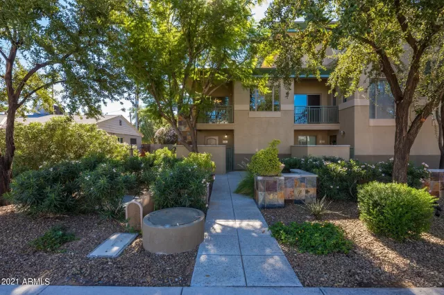 MLS: 6318388 Condo For Sale