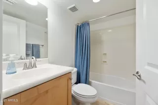 Photo #4: 6318388 Listing