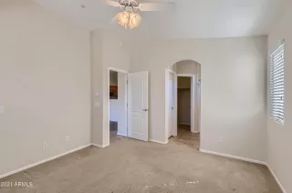 Photo #5: 6318455 Listing 