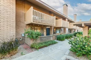 Photo #5: 6318500 Listing 