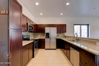 Photo #3: 6318679 Listing 