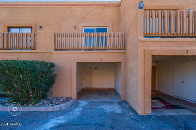 MLS: 6318684 Condo For Sale