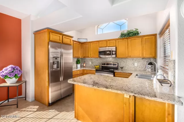 MLS: 6318814 Condo For Sale